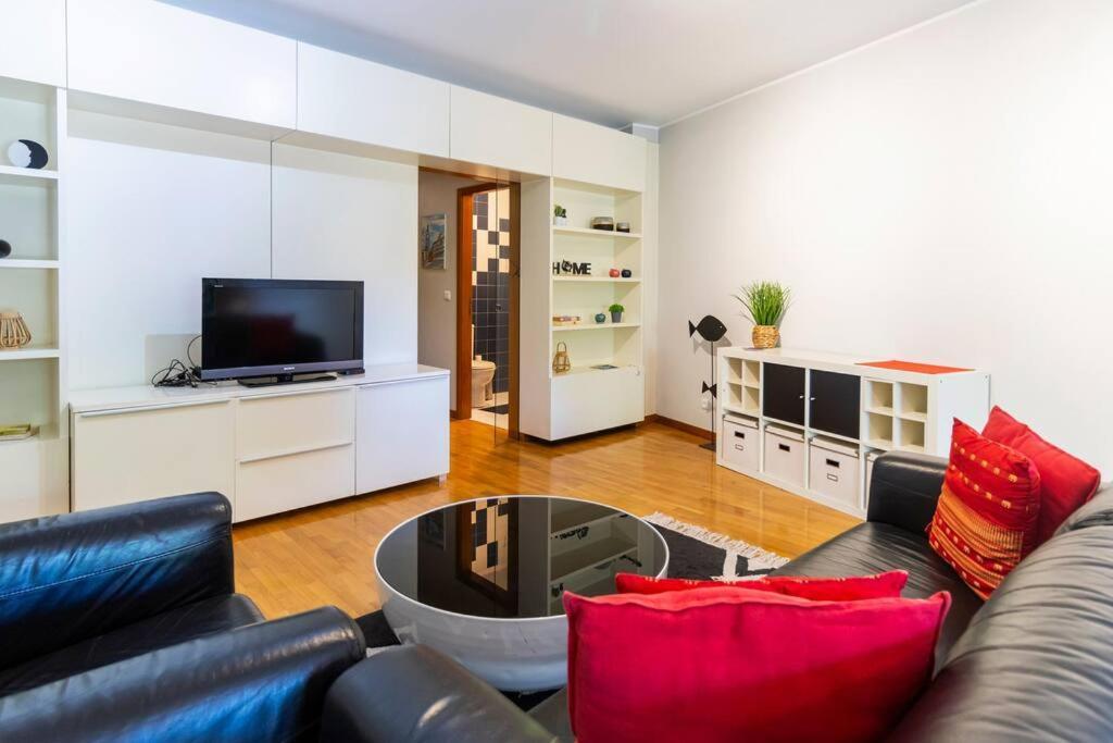 Casa Da Praca In The Center Of Porto - Guestspa Exterior photo